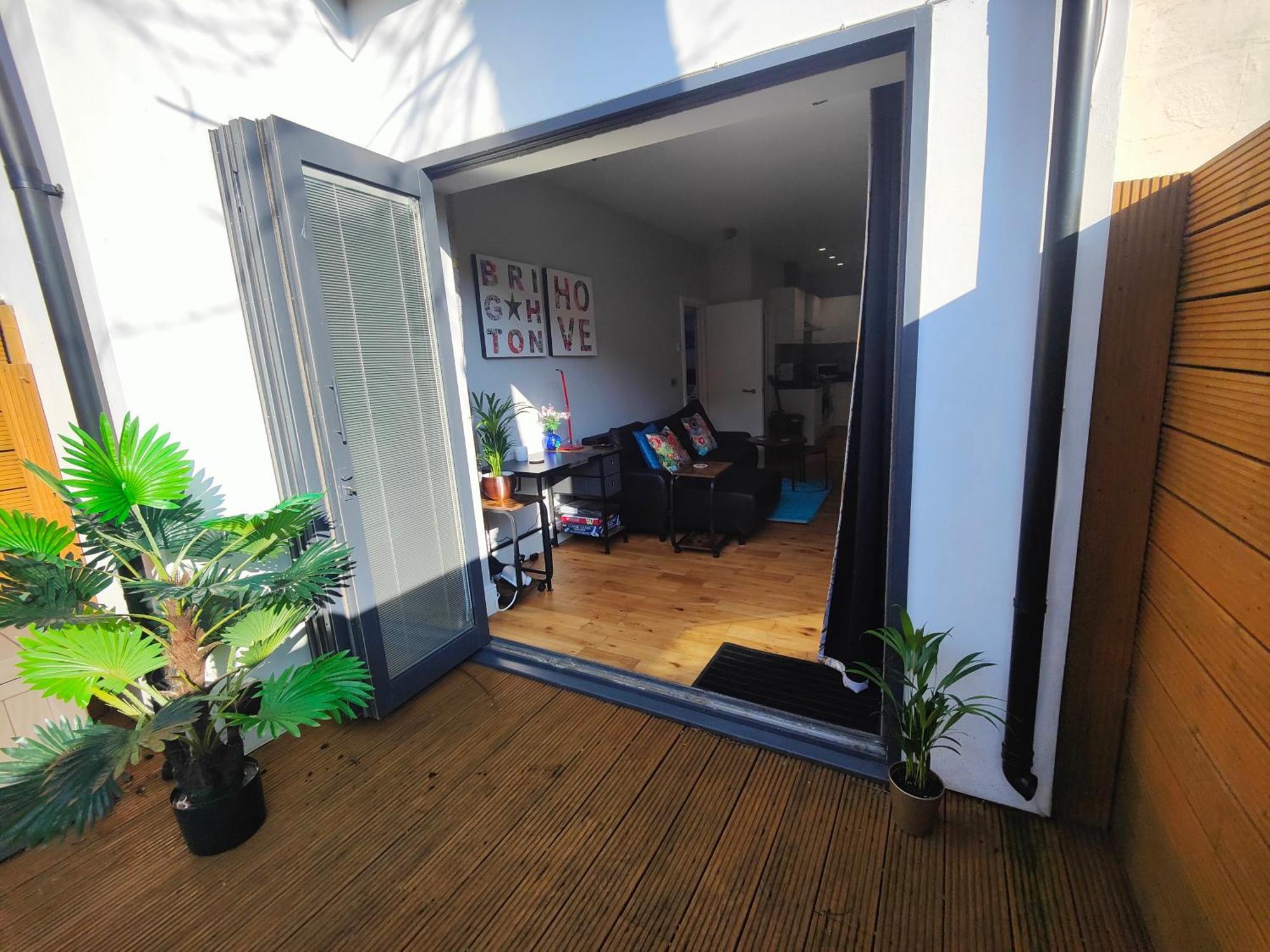 Modern Central Brighton Patio Apartment Dış mekan fotoğraf