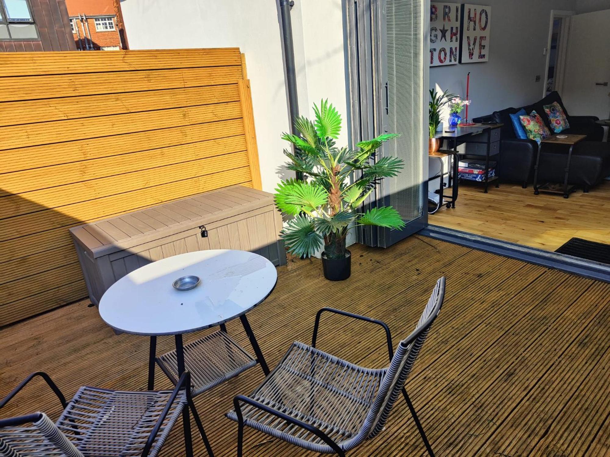 Modern Central Brighton Patio Apartment Dış mekan fotoğraf
